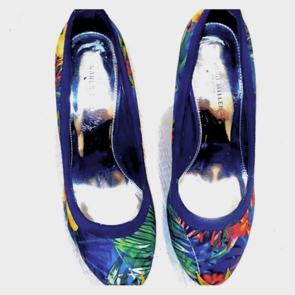 Nearly new fun Hawaiian tropical tiki print heels! - Picture 1 of 4
